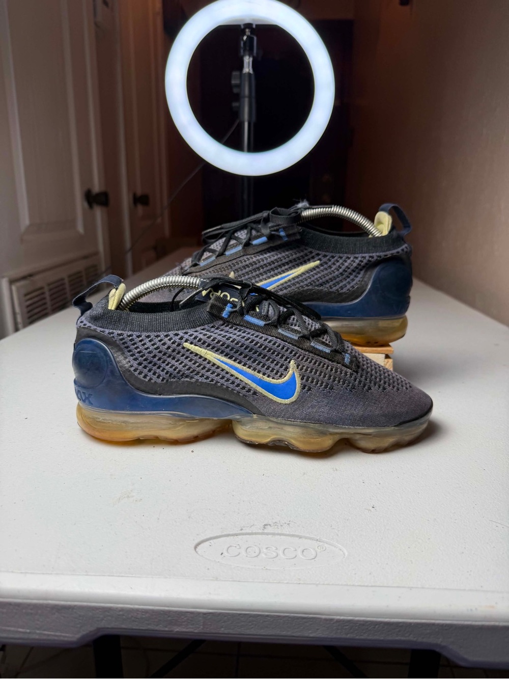 Nike VaporMax Men's Blue Grey & Yellow Athletic
Running Shoes Sz 9